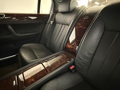Lot 2005 Bentley Continental Flying Spur