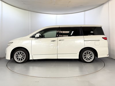 Lot 148 - 2014 Nissan Elgrand
