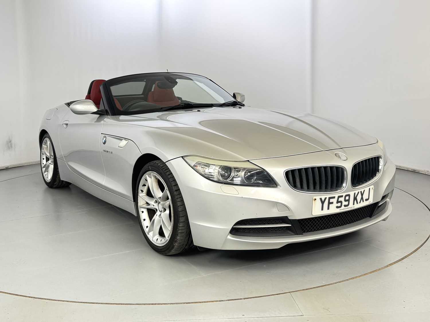 Lot 147 - 2010 BMW Z4