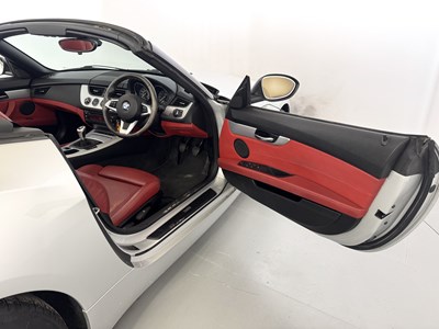 Lot 147 - 2010 BMW Z4