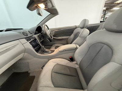 Lot 110 - 2004 Mercedes-Benz CLK240