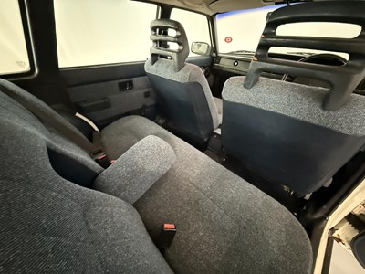 Lot 21 - 1993 Volvo 240 Torslanda