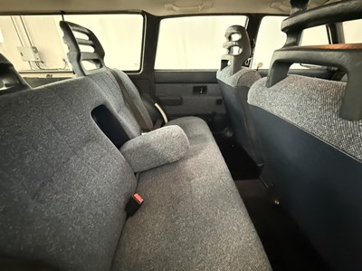 Lot 21 - 1993 Volvo 240 Torslanda