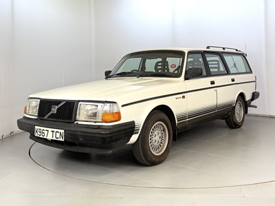 Lot 21 - 1993 Volvo 240 Torslanda