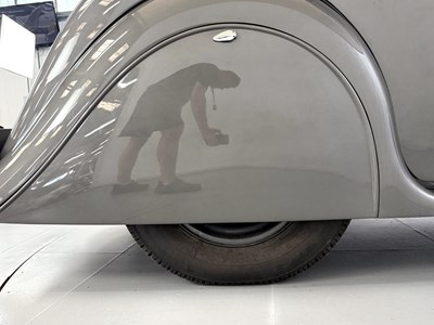 Lot 90 - 1950 Jaguar MKV