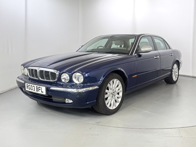 Lot 75 - 2003 Jaguar XJ6