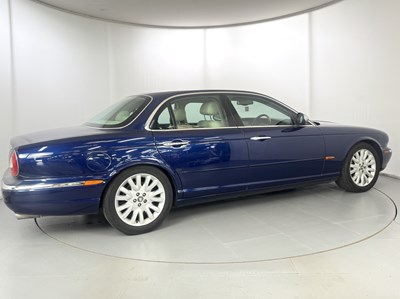 Lot 75 - 2003 Jaguar XJ6