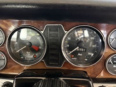 Lot 22 - 1976 Daimler Sovereign 4.2 LWB