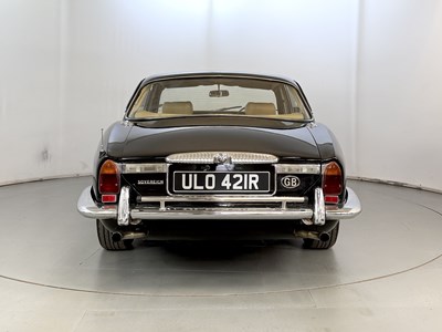 Lot 22 - 1976 Daimler Sovereign 4.2 LWB