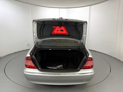 Lot 100 - 2004 Mercedes-Benz S320