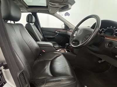Lot 100 - 2004 Mercedes-Benz S320