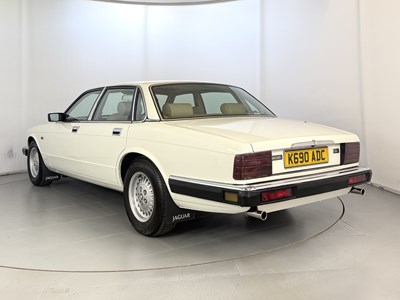 Lot 7 - 1992 Jaguar XJ6