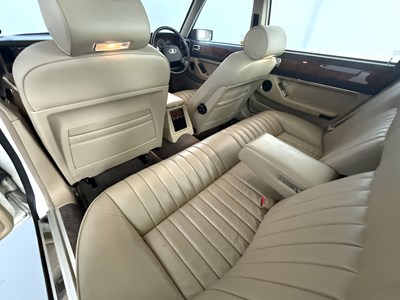 Lot 7 - 1992 Jaguar XJ6