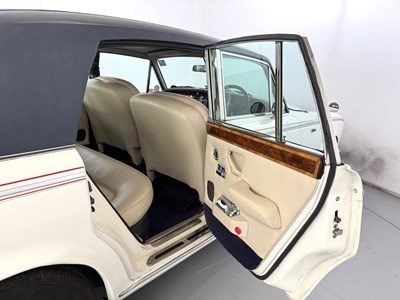 Lot 33 - 1975 Bentley T1