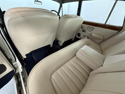 Lot 33 - 1975 Bentley T1