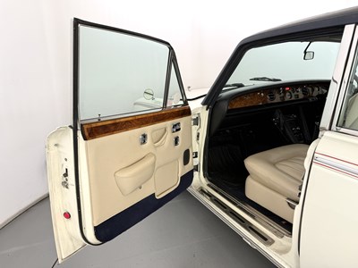 Lot 33 - 1975 Bentley T1