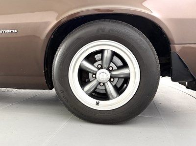 Lot 88 - 1976 Chevrolet Camaro