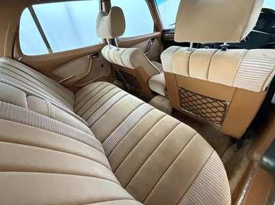 Lot 48 - 1980 Mercedes-Benz 350SE
