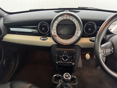 Lot 106 - 2011 Mini Cooper S