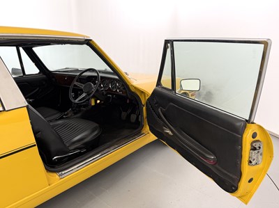 Lot 49 - 1972 Triumph Stag