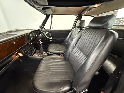 Lot 49 - 1972 Triumph Stag