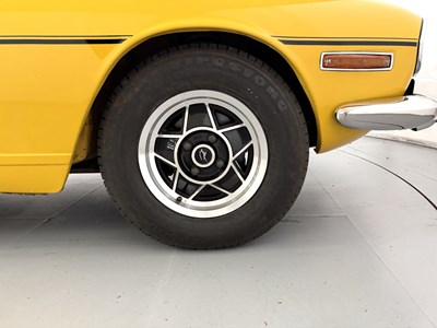 Lot 49 - 1972 Triumph Stag