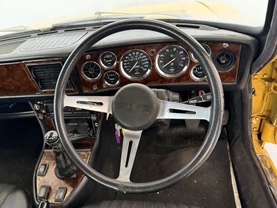 Lot 49 - 1972 Triumph Stag
