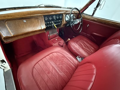 Lot 107 - 1968 Jaguar MK2