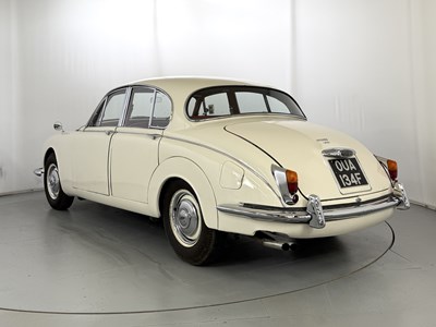 Lot 107 - 1968 Jaguar MK2