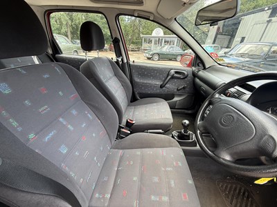 Lot 183 - 1998 Vauxhall Corsa - NO RESERVE