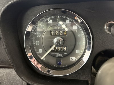 Lot 71 - 1973 MG B Roadster