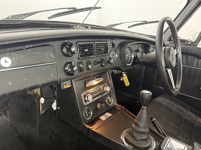 Lot 71 - 1973 MG B Roadster