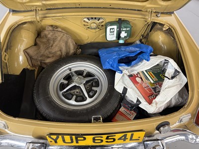 Lot 71 - 1973 MG B Roadster