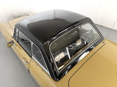 Lot 71 - 1973 MG B Roadster
