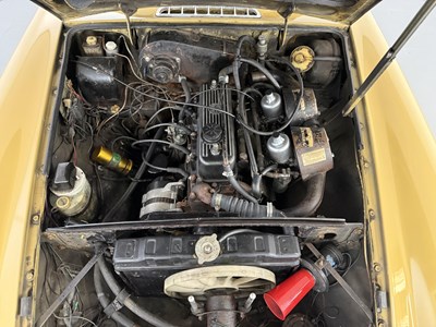 Lot 71 - 1973 MG B Roadster