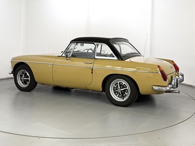 Lot 71 - 1973 MG B Roadster