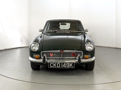 Lot 87 - 1972 MG BGT