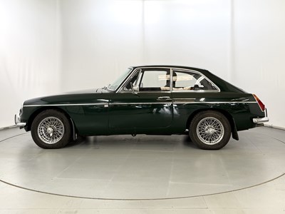 Lot 87 - 1972 MG BGT