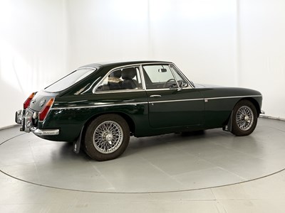 Lot 87 - 1972 MG BGT