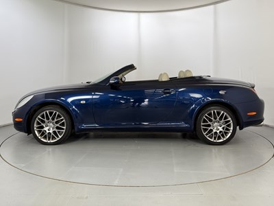 Lot 123 - 2002 Lexus SC430