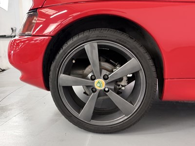 Lot 9 - 1991 Lotus Elan