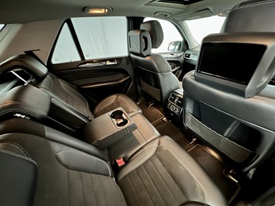 Lot 154 - 2012 Mercedes-Benz ML350