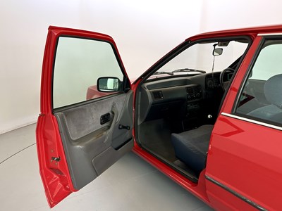 Lot 120 - 1987 Ford Escort GL