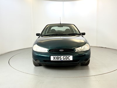 Lot 90 - 2000 Ford Mondeo