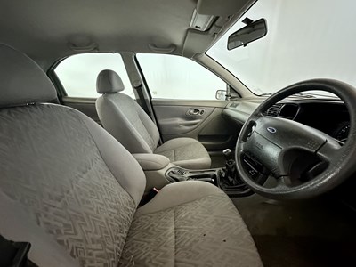 Lot 90 - 2000 Ford Mondeo