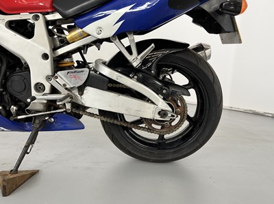 Lot 88 - 2000 Honda CBR 900