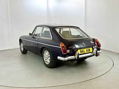 Lot 98 - 1974 MG BGT