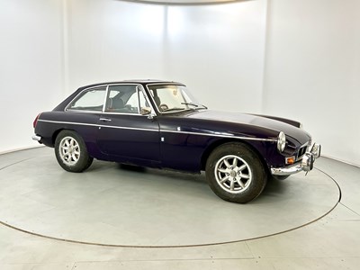 Lot 98 - 1974 MG BGT